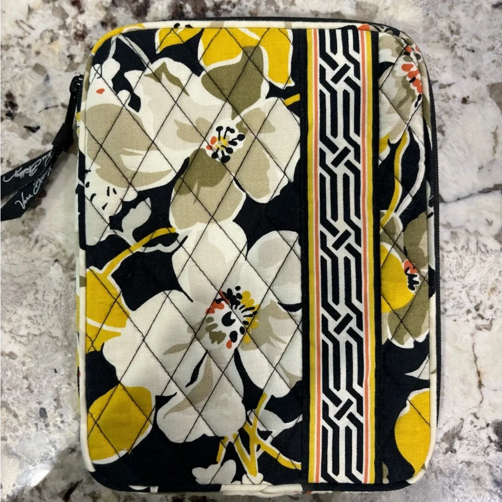 Vera Bradley Mini Tablet Zippered Sleeve; yellow, black, and white floral